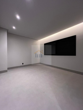 Imagem Casa com 5 Quartos à Venda, 251 m² em Parqville Pinheiros - Aparecida De Goiânia