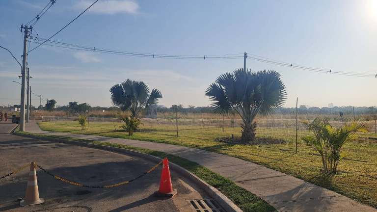 Imagem Terreno em Condomínio à Venda, 180 m² em Altos Do Coxipó - Cuiabá Imagem Terreno em Condomínio à Venda, 180 m² em Altos Do Coxipó - Cuiabá