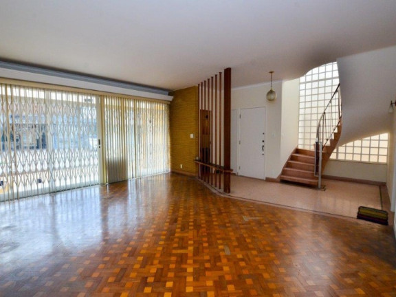 Casa com 1 Quarto à Venda, 271 m² em Vila Nova Conceição - São Paulo