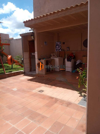 Imagem Casa com 3 Quartos à Venda, 173 m² em Conjunto Habitacional Pedro Afonso Junqueira - Poços De Caldas