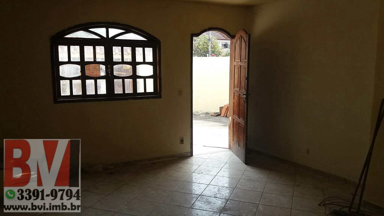 Imagem Casa com 2 Quartos à Venda, 115 m² em Vila Da Penha - Rio De Janeiro Imagem Casa com 2 Quartos à Venda, 115 m² em Vila Da Penha - Rio De Janeiro