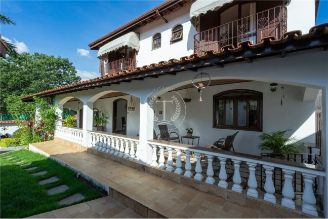 Imagem Casa com 3 Quartos à Venda, 295 m² em Butantã - São Paulo