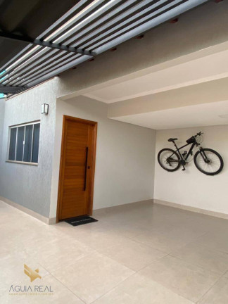 Imagem Sobrado com 3 Quartos à Venda, 135 m² em Santo Amaro - Campo Grande