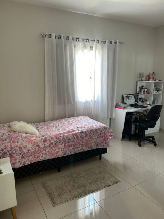 Imagem Casa com 3 Quartos à Venda, 164 m² em Centro - Mogi Das Cruzes Imagem Casa com 3 Quartos à Venda, 164 m² em Centro - Mogi Das Cruzes