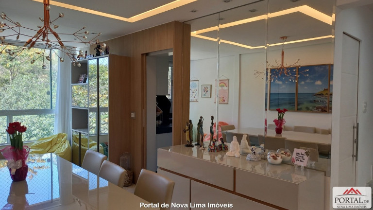 Imagem Casa com 4 Quartos à Venda, 206 m² em Residencial Sul - Nova Lima