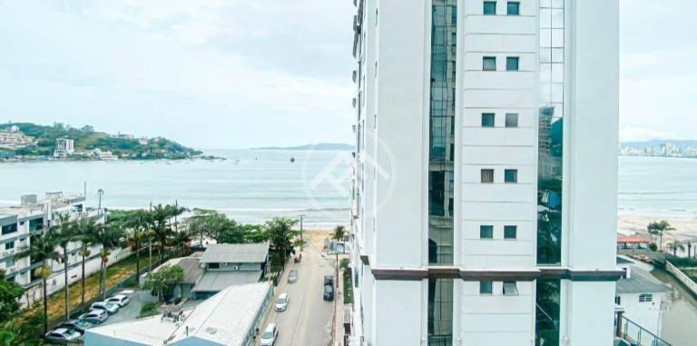 Imagem Apartamento com 3 Quartos à Venda, 132 m² em Meia Praia - Itapema Imagem Apartamento com 3 Quartos à Venda, 132 m² em Meia Praia - Itapema