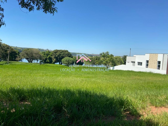 Imagem Terreno à Venda, 539 m² em Riviera De Santa Cristina Iii - Itaí Imagem Terreno à Venda, 539 m² em Riviera De Santa Cristina Iii - Itaí