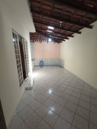 Imagem Casa com 3 Quartos à Venda, 200 m² em Maracanã - Anápolis