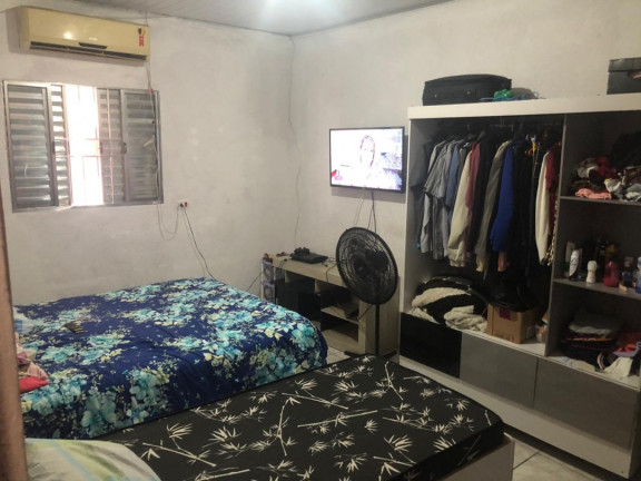 Imagem Casa com 6 Quartos à Venda,  em Vila Três Irmãos  - Carapicuíba