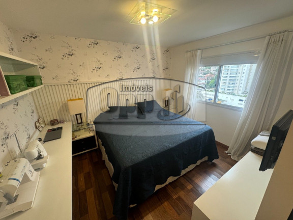 Imagem Apartamento com 3 Quartos à Venda, em Aclimação - São Paulo Imagem Apartamento com 3 Quartos à Venda, em Aclimação - São Paulo