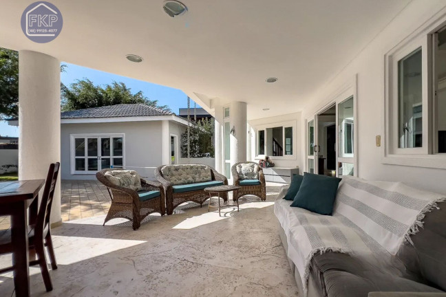 Imagem Casa com 6 Quartos à Venda, 317 m² em Dom Bosco - Itajaí Imagem Casa com 6 Quartos à Venda, 317 m² em Dom Bosco - Itajaí