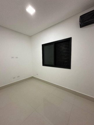 Imagem Casa com 3 Quartos à Venda, 116 m² em Caiçara - Praia Grande Imagem Casa com 3 Quartos à Venda, 116 m² em Caiçara - Praia Grande