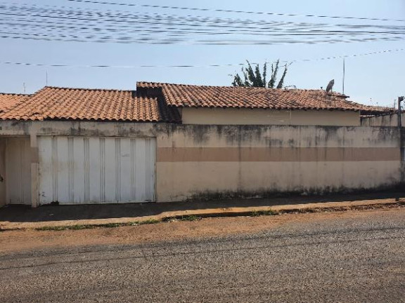 Casa com 3 Quartos à Venda,  em Jardim Brasilia - Uberlandia