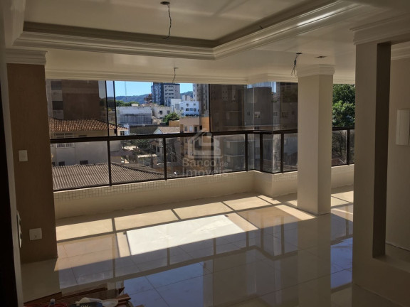 Imagem Cobertura com 4 Quartos à Venda, 243 m² em Centro - Santa Maria