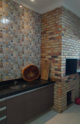 Imagem Casa com 3 Quartos à Venda, 208 m² em Quilombo - Cuiabá