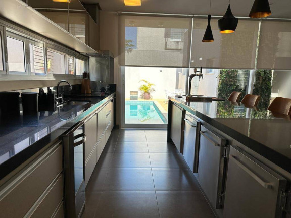Imagem Casa com 3 Quartos para Alugar,  em Bauru