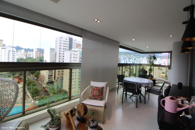 Imagem Apartamento com 4 Quartos à Venda, 228 m² em Savassi - Belo Horizonte Imagem Apartamento com 4 Quartos à Venda, 228 m² em Savassi - Belo Horizonte