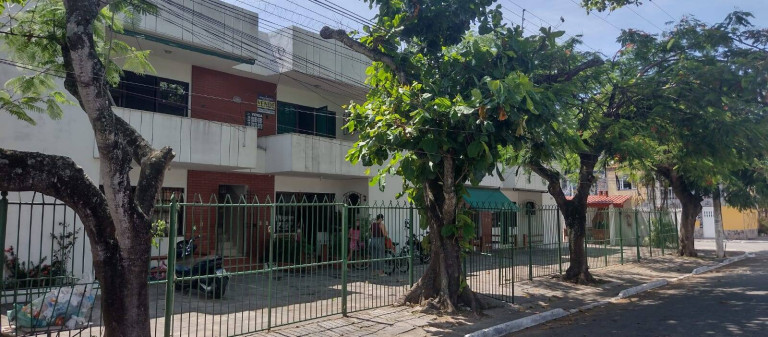 Casa de Condomínio com 2 Quartos à Venda, 67 m² em Palmeiras - Cabo Frio