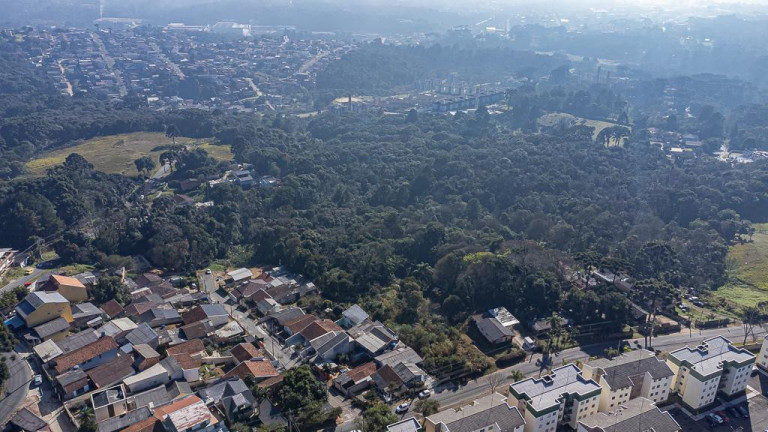 Imagem Terreno à Venda, 6.161 m² em Santa Cândida - Curitiba Imagem Terreno à Venda, 6.161 m² em Santa Cândida - Curitiba