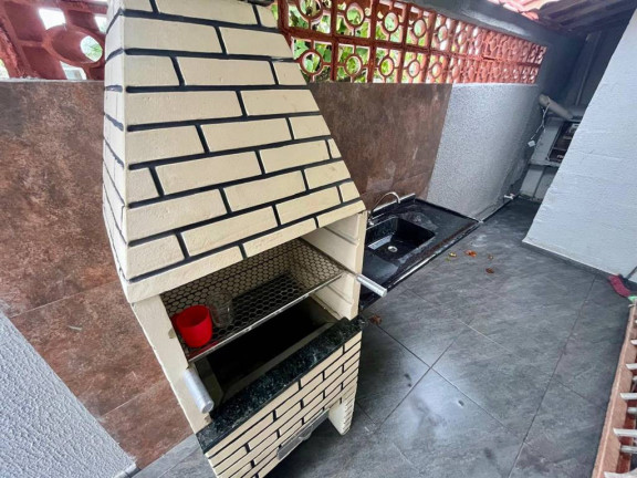 Imagem Casa com 2 Quartos à Venda, em Maracanã - Praia Grande Imagem Casa com 2 Quartos à Venda, em Maracanã - Praia Grande