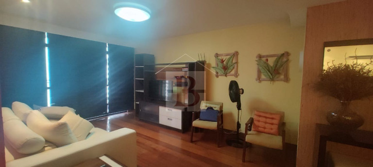Imagem Imóvel com 3 Quartos à Venda, 150 m² em Icaraí - Niterói Imagem Imóvel com 3 Quartos à Venda, 150 m² em Icaraí - Niterói