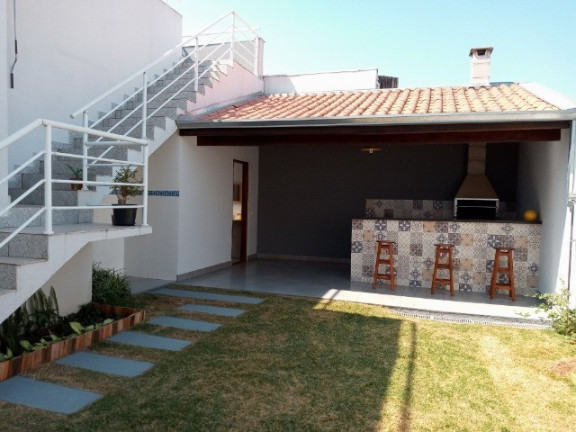 Casa com 3 Quartos à Venda, 300 m² em Manoel De Vasconcelos - Sumaré