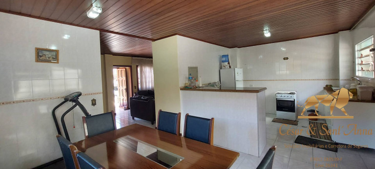 Imagem Casa com 4 Quartos à Venda, 270 m² em Jardim Márcia - Campos Do Jordão