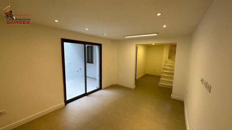 Foto do imóvel Casa com 3 Quartos à Venda, 241 m² em Morro Dos Ingleses - São Paulo