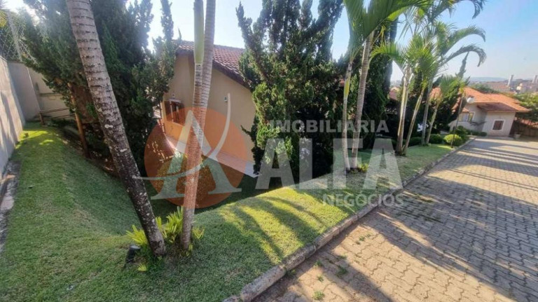 Imagem Casa com 3 Quartos à Venda, 453 m² em Jardim Ana Estela - Carapicuíba