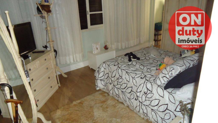 Imagem Sobrado com 4 Quartos à Venda, 400 m² em Marapé - Santos