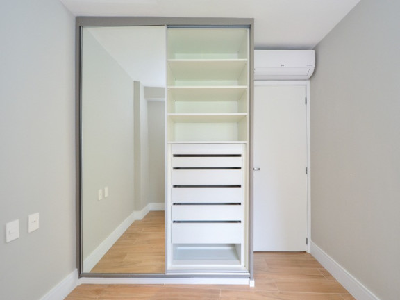 Imagem Imóvel com 2 Quartos à Venda, 70 m² em Vila Uberabinha - São Paulo Imagem Imóvel com 2 Quartos à Venda, 70 m² em Vila Uberabinha - São Paulo