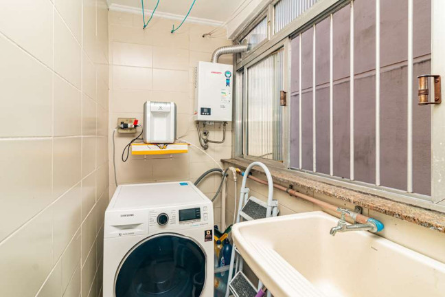 Imagem Imóvel com 2 Quartos à Venda,  em Petrópolis - Porto Alegre