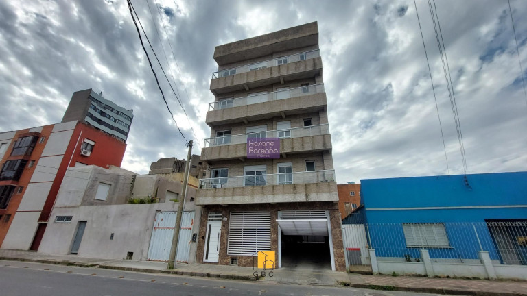 Apartamento com 3 Quartos para Alugar, 80 m² em Centro - Rio Grande