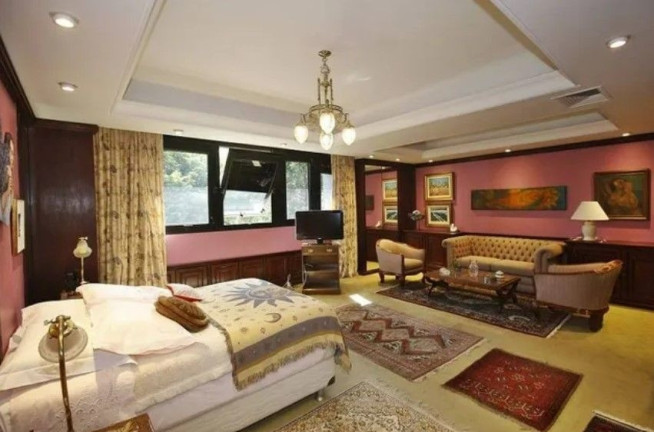 Imagem Apartamento com 4 Quartos à Venda, 426 m² em Alto Da Glória - Curitiba