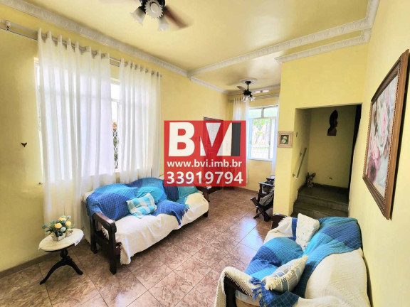 Imagem Casa com 5 Quartos à Venda, 224 m² em Vila Kosmos - Rio De Janeiro Imagem Casa com 5 Quartos à Venda, 224 m² em Vila Kosmos - Rio De Janeiro