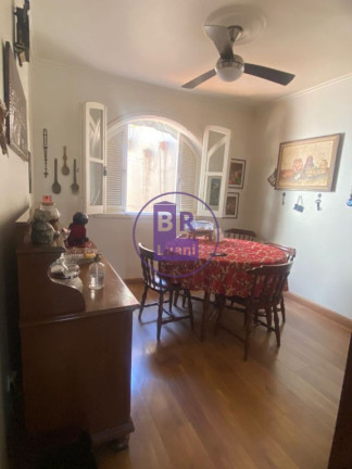 Imagem Sobrado com 3 Quartos à Venda, 291 m² em Kennedy - Londrina