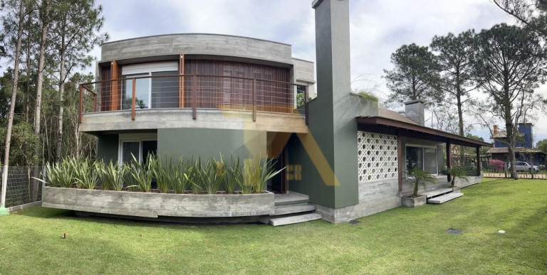 Imóvel com 3 Quartos à Venda,  em Limpa - Garopaba