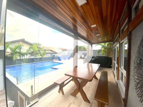 Imagem Casa com 3 Quartos à Venda, 400 m² em Alphaville - Santana De Parnaíba Imagem Casa com 3 Quartos à Venda, 400 m² em Alphaville - Santana De Parnaíba