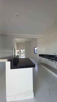 Imagem Casa com 3 Quartos à Venda, 300 m² em Residencial Ouroville - Taubaté Imagem Casa com 3 Quartos à Venda, 300 m² em Residencial Ouroville - Taubaté