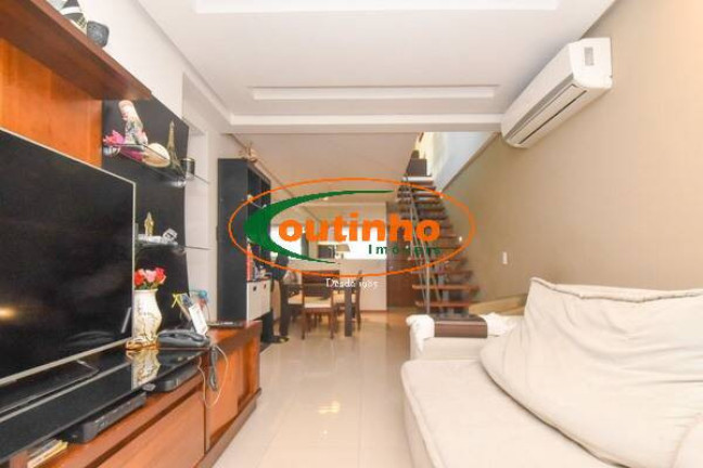 Imagem Apartamento com 3 Quartos à Venda, 180 m² em Tijuca - Rio De Janeiro Imagem Apartamento com 3 Quartos à Venda, 180 m² em Tijuca - Rio De Janeiro