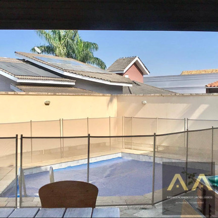 Imagem Casa à Venda, 305 m² em Alphaville - Santana De Parnaíba Imagem Casa à Venda, 305 m² em Alphaville - Santana De Parnaíba