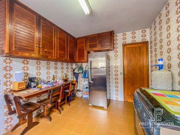 Imagem Apartamento com 4 Quartos à Venda, 123 m² em São Pedro - Teresópolis Imagem Apartamento com 4 Quartos à Venda, 123 m² em São Pedro - Teresópolis