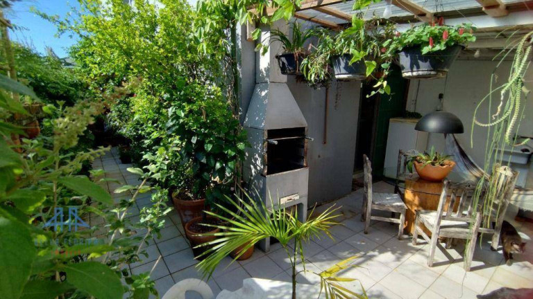 Imagem Apartamento com 1 Quarto à Venda, 63 m² em Coqueiros - Florianópolis