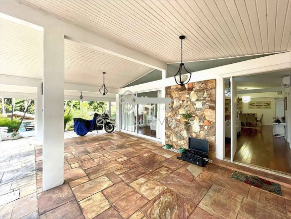 Imagem Casa com 4 Quartos à Venda,  em Miolo Da Granja Viana - Cotia