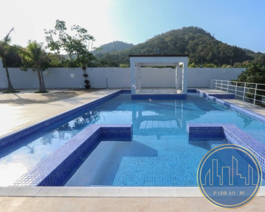 Imagem Casa com 6 Quartos para Temporada, 530 m² em Estaleiro - Balneário Camboriú Imagem Casa com 6 Quartos para Temporada, 530 m² em Estaleiro - Balneário Camboriú