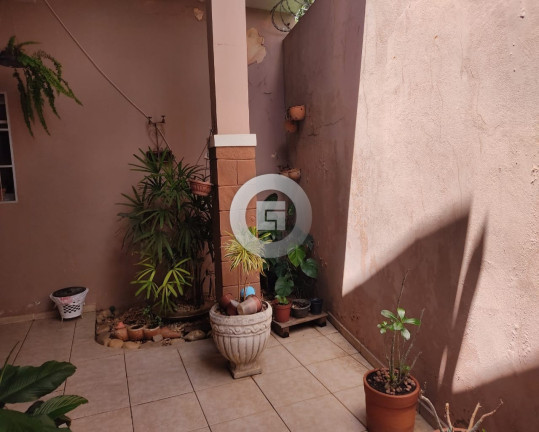 Imagem Casa com 5 Quartos para Alugar, 420 m² em Centro - Montes Claros Imagem Casa com 5 Quartos para Alugar, 420 m² em Centro - Montes Claros