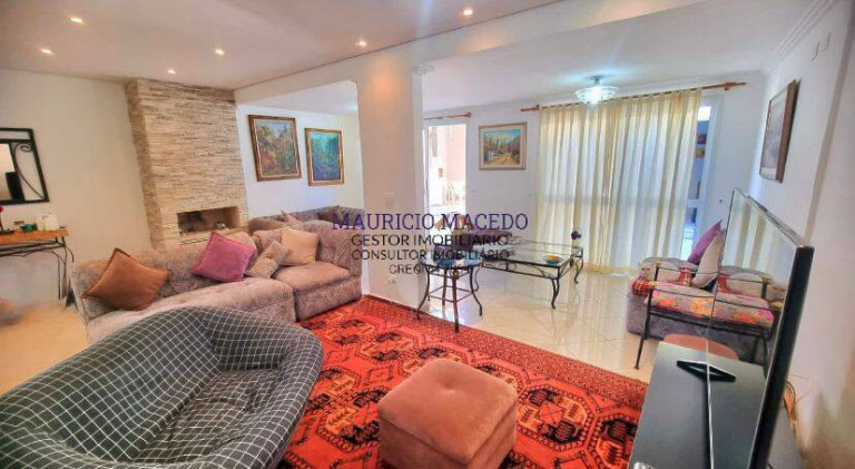 Imagem Casa com 3 Quartos à Venda, 180 m² em Tambore - Santana De Parnaíba