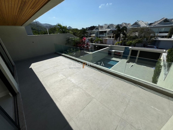 Imagem Casa de Condomínio com 5 Quartos à Venda, 450 m² em Barra Da Tijuca - Rio De Janeiro Imagem Casa de Condomínio com 5 Quartos à Venda, 450 m² em Barra Da Tijuca - Rio De Janeiro