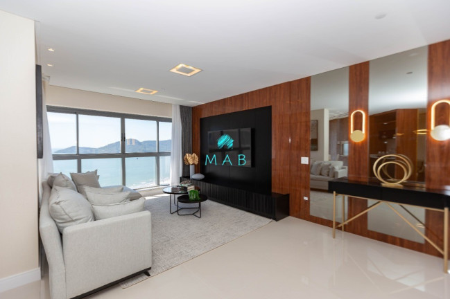 Imagem Apartamento com 4 Quartos à Venda, 218 m² em Centro - Balneário Camboriú Imagem Apartamento com 4 Quartos à Venda, 218 m² em Centro - Balneário Camboriú