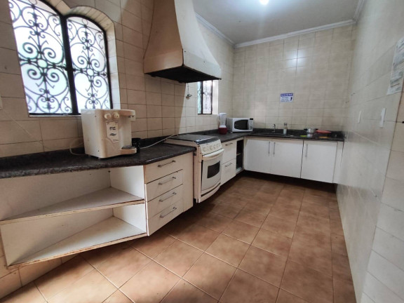 Imagem Casa com 5 Quartos à Venda, 1.800 m² em Três Montanhas - Osasco